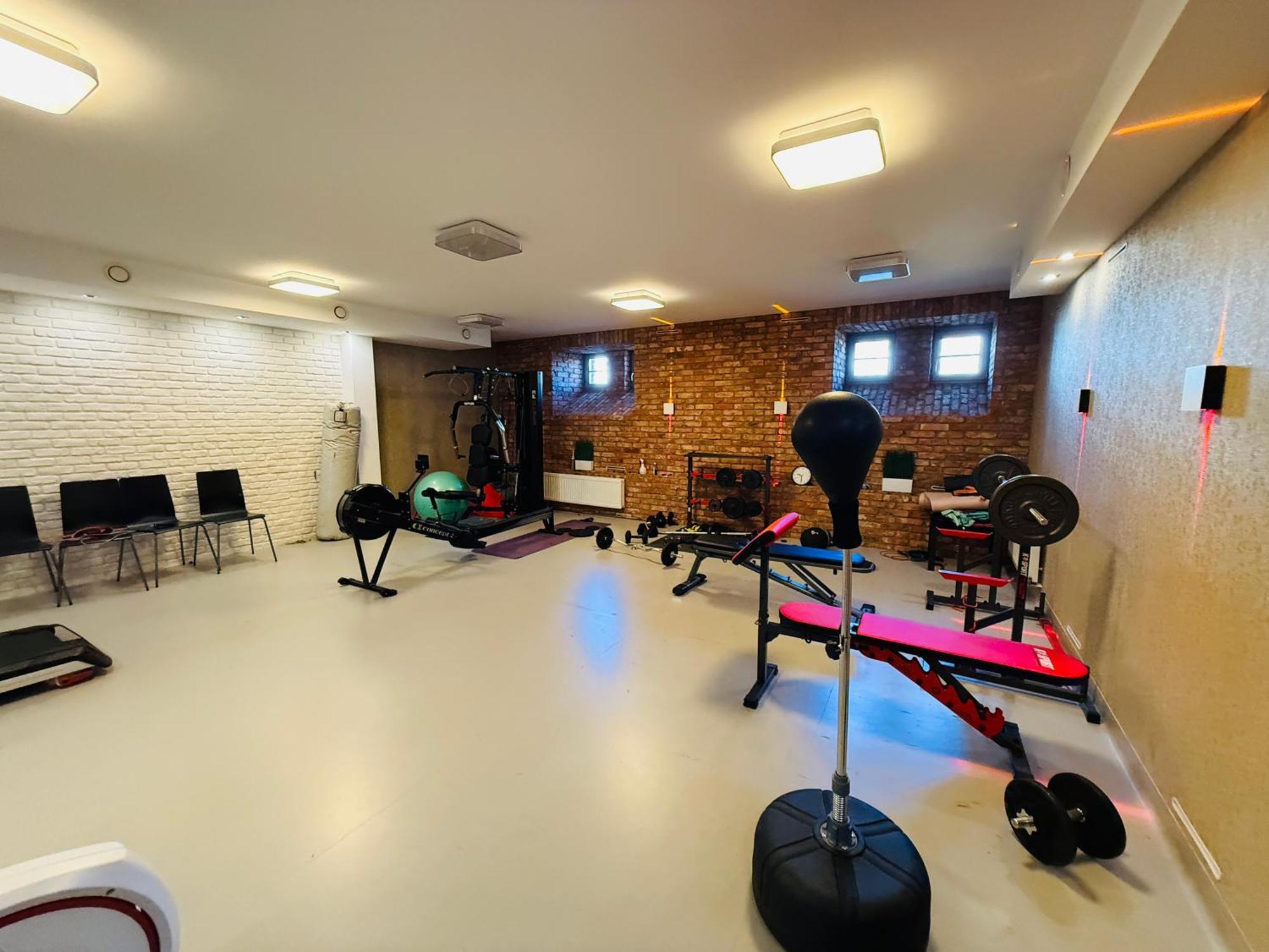 Apartment Center Fitness&parking Big Tobiasza *