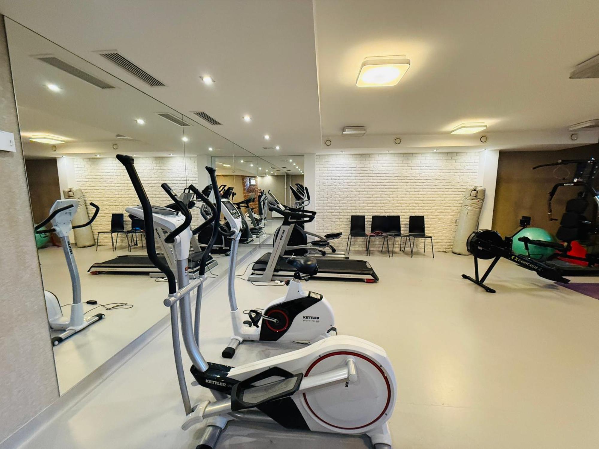 Apartment Center Fitness&parking Big Tobiasza Gdansk