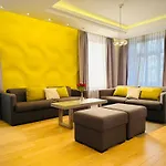 City Center Fitness&Parking Big Apartment Tobiasza